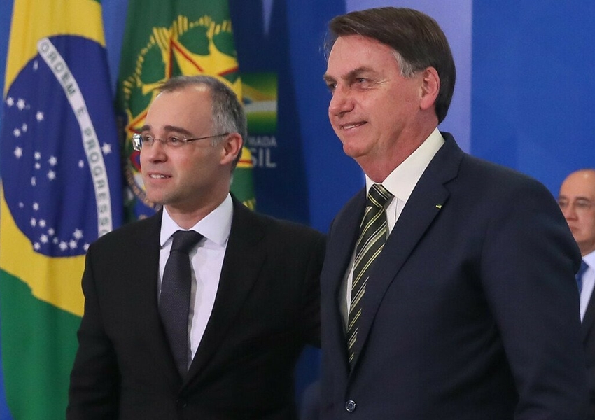 Bolsonaro indica André Mendonça ao Supremo Tribunal Federal