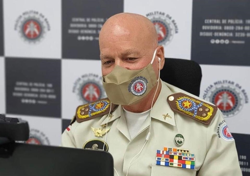 Comandante da Polícia Militar da Bahia proíbe fotos de policiais fardados nas redes sociais