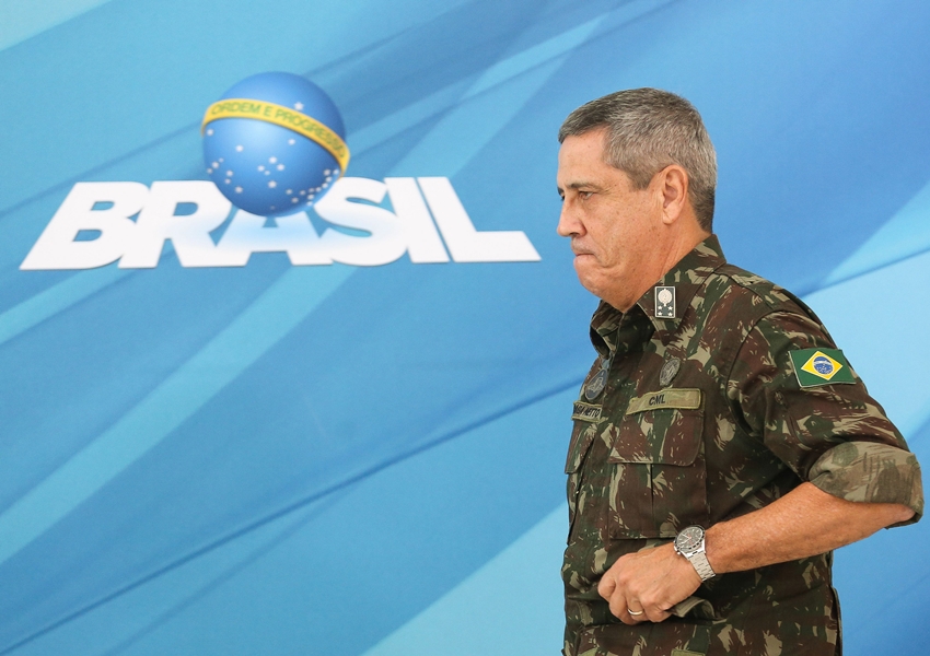 General usará dados de inteligência para mudar cargos das polícias do Rio