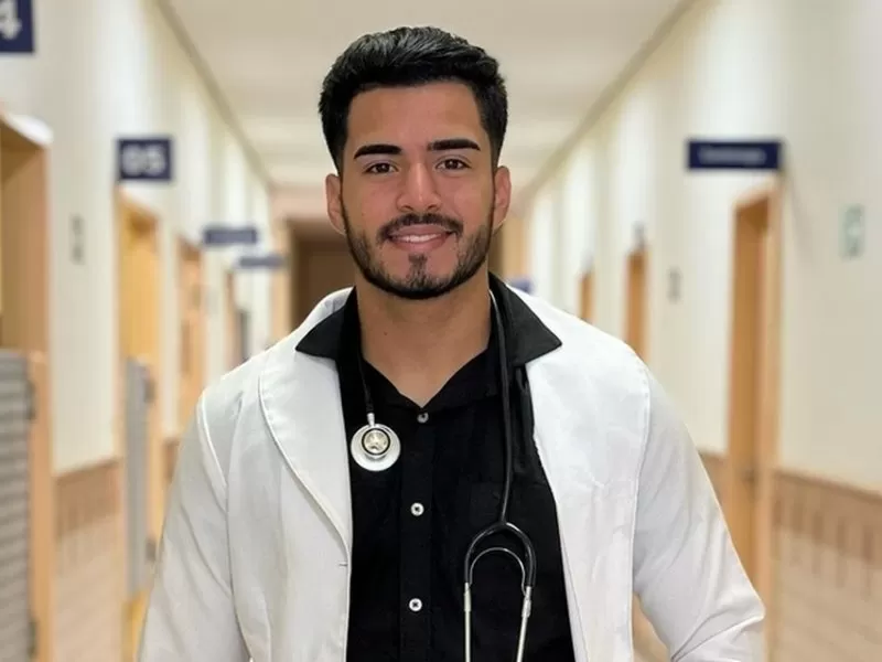 Influenciador digital morre em acidente de carro em Goiânia