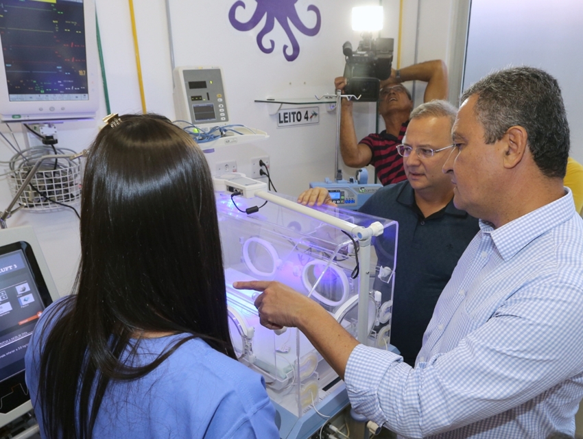  Rui Costa entrega nova ala de UTI no Hospital Professor Magalhães Neto de Brumado