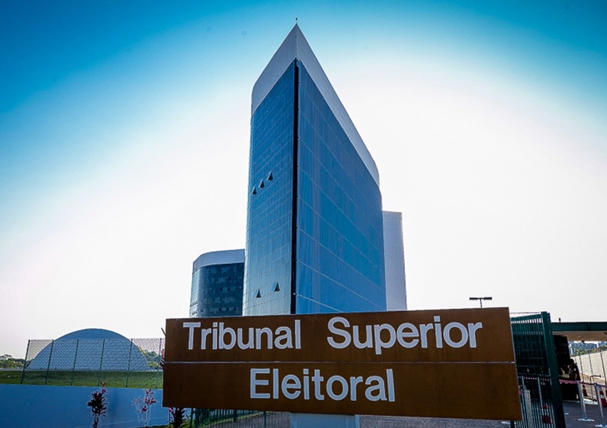 TSE exonera servidor responsável por inserções da propaganda eleitoral