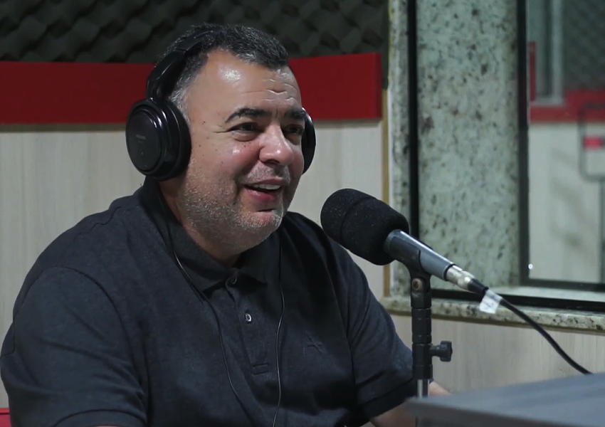 Prefeito de Livramento de Nossa Senhora fala sobre Eleições 2024 em entrevista na Rádio 88 FM