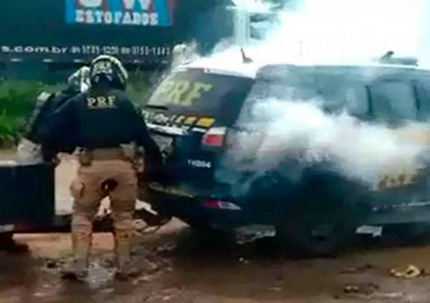 Polícias de 11 estados são acusadas de usar gás em viatura; Bahia é um deles