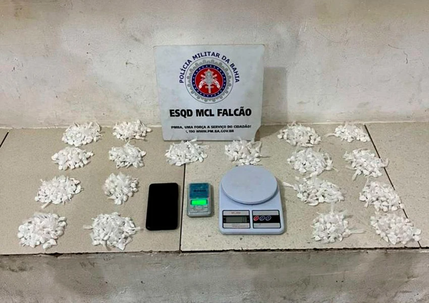 Conquista: Polícia apreende 881 petecas de cocaína em operação no bairro Espírito Santo