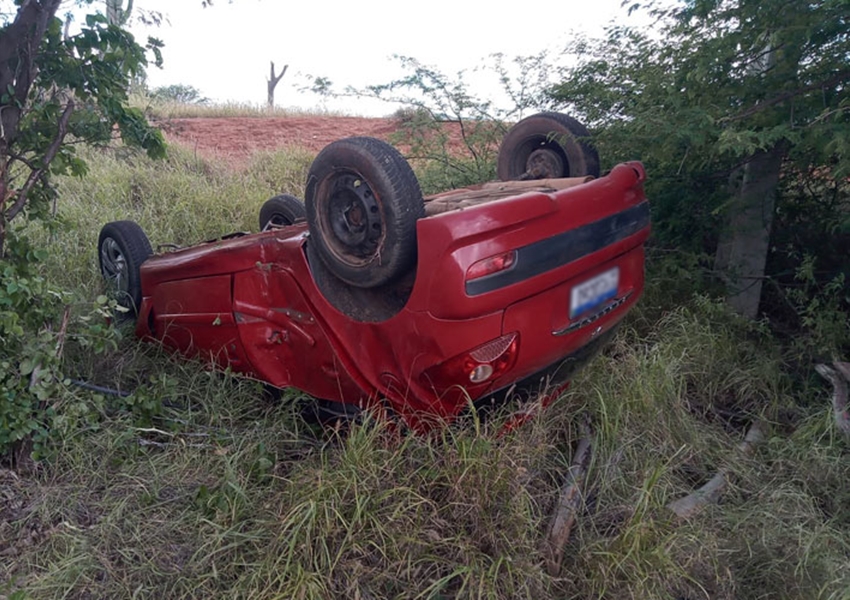Paramirim: Duas crianças e mulher morrem em grave acidente