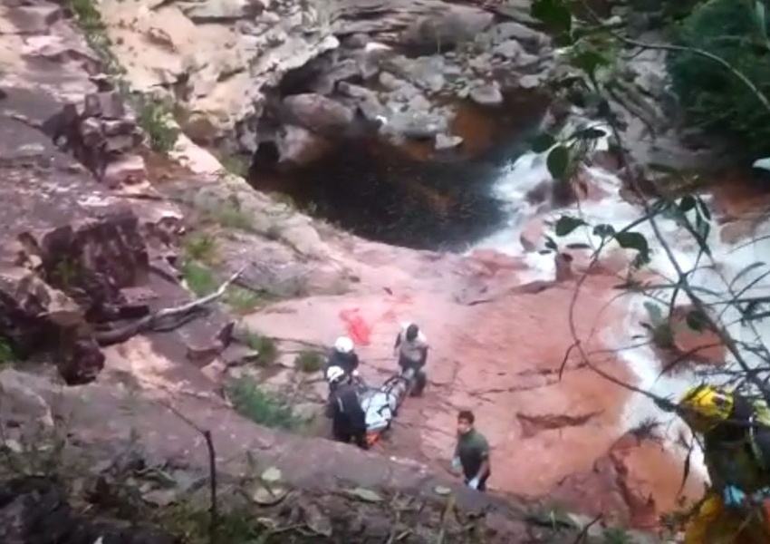 Casal de turistas franceses desaparece em trilha na Chapada Diamantina e um deles é achado morto