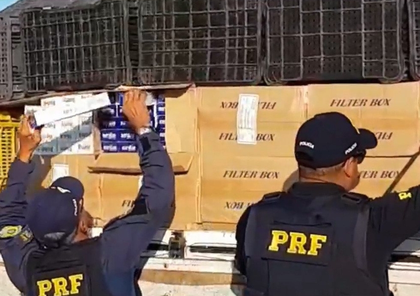 Motorista de caminhão é detido ao transportar mais de 1 milhão de cigarros contrabandeados