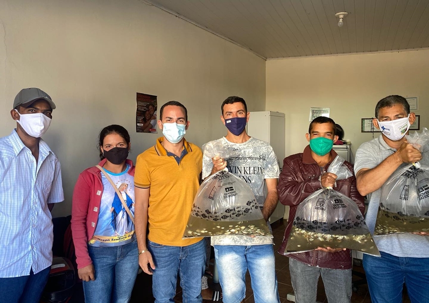 Piscicultores de Ituaçu recebem 30 mil alevinos de tambaqui