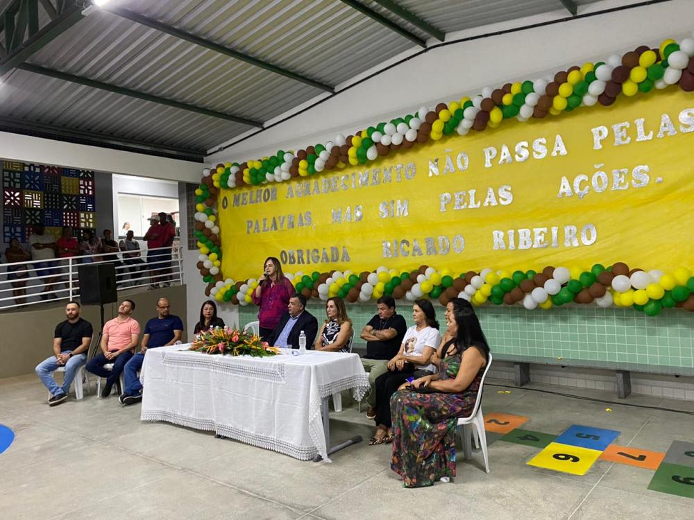 Prefeito de Livramento inaugura centro de educação infantil em homenagem a Maria Regina de Lima Assunção