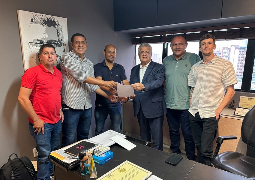 Deputado Federal Bacelar recebe representantes de Livramento e discute demandas locais