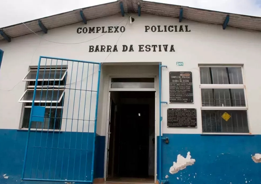Ministério Público aciona justiça para melhorar condições da delegacia de Barra da Estiva