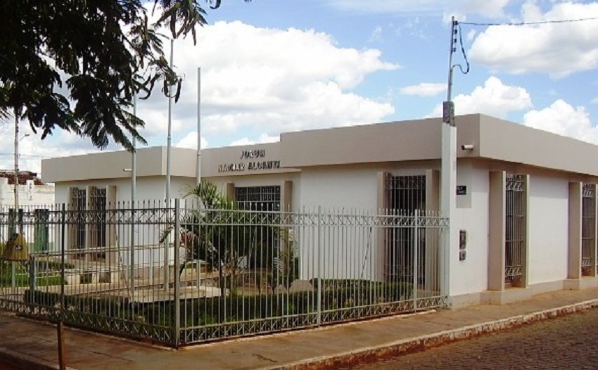 Por iniciativa do dep. Luciano Ribeiro comarca de Caculé passará a Intermediária
