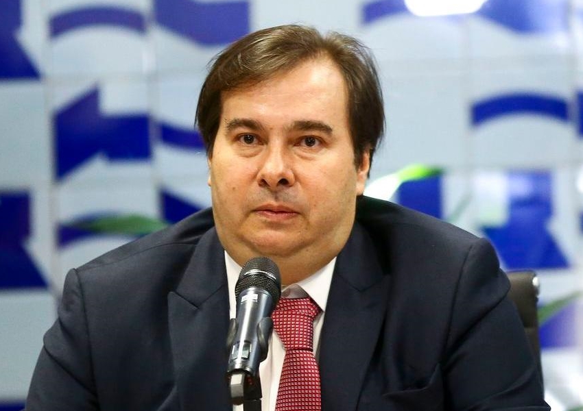 Auxílio emergencial: Maia defende prorrogação do benefício de R$ 600 por mais dois meses