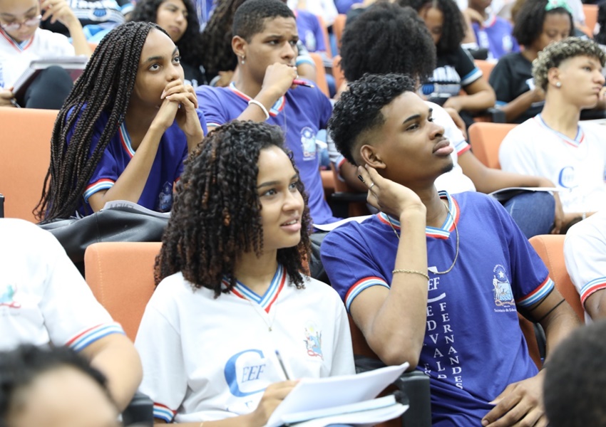 Estudantes devem ficar atentos às etapas seguintes após divulgação das notas do ENEM 2022