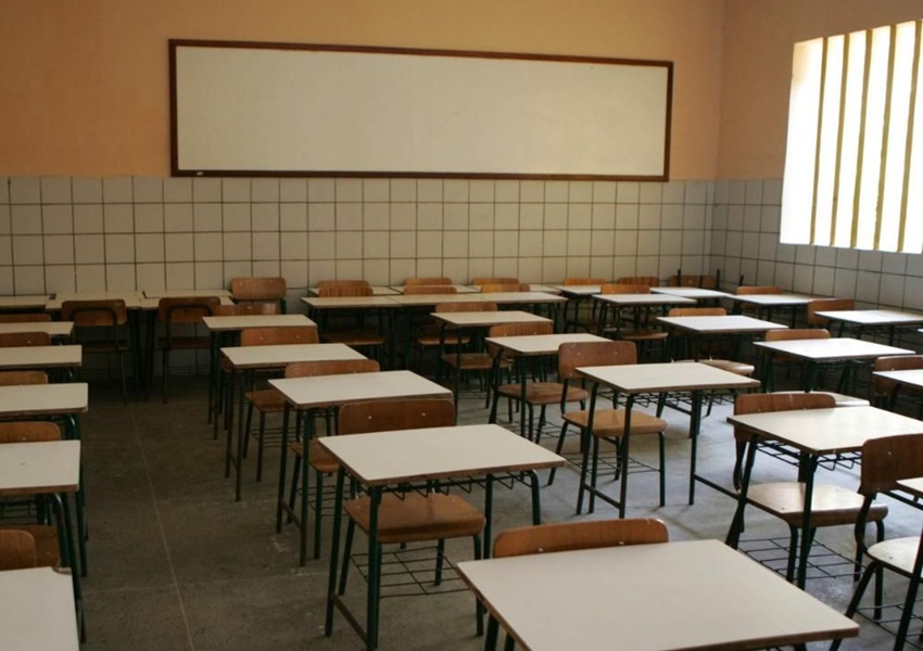 Prefeitos dizem que reajuste no piso salarial dos professores é 'impraticável'