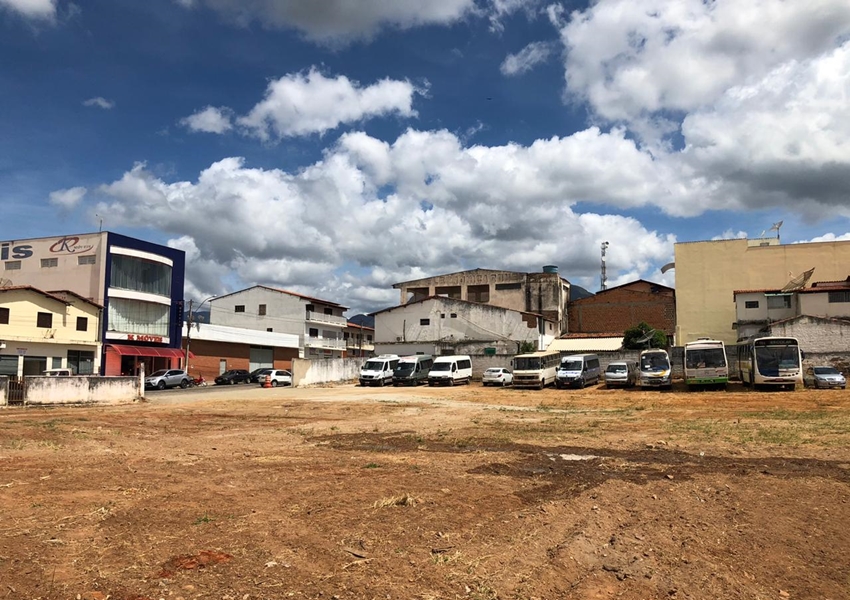 Livramento: Prefeitura Municipal implanta estacionamento público gratuito