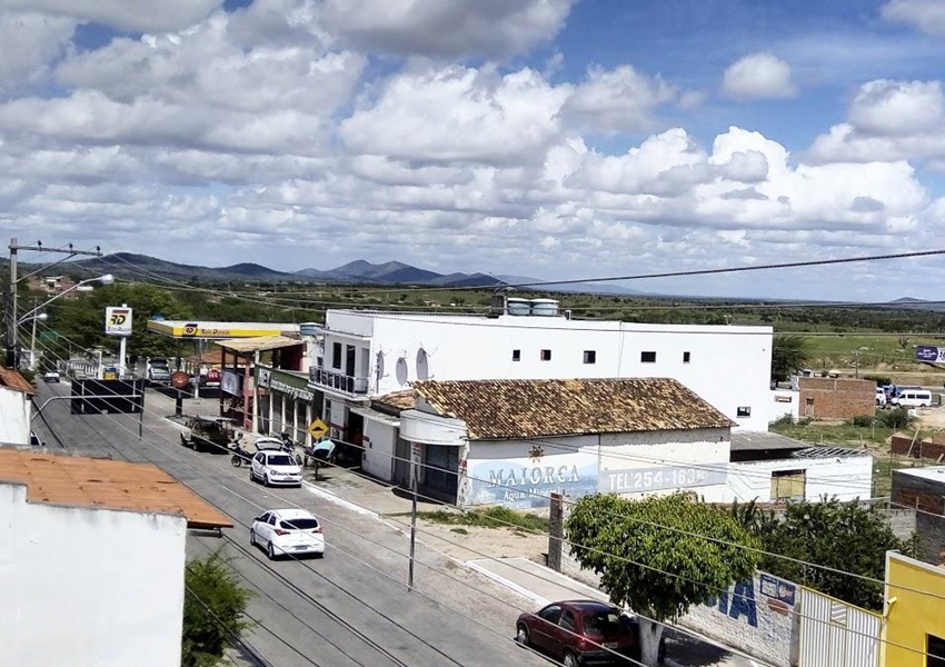 Ipirá: Processo seletivo abre 398 vagas para diversos cargos