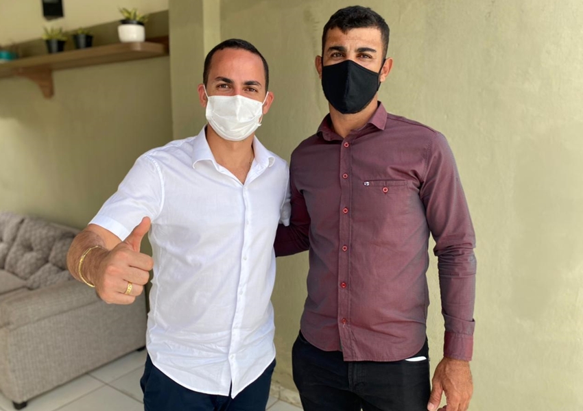 Ituaçu: Vereador Joel Teixeira comemora a entrega do Sistema Integrado de Abastecimento de Água