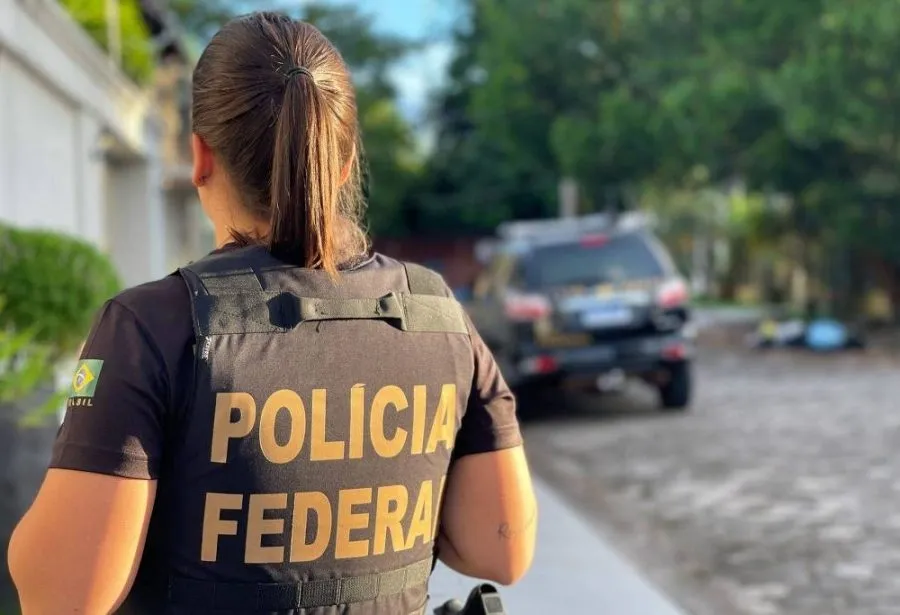 Justiça autoriza mandados na CBF e bloqueia R$ 10 milhões de investigados