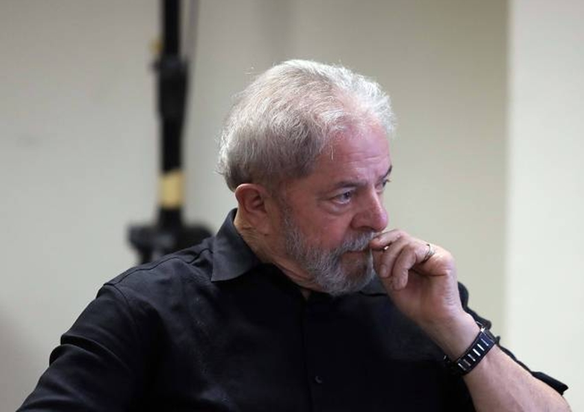 Moro decide manter processo de Lula sobre sítio de Atibaia em Curitiba