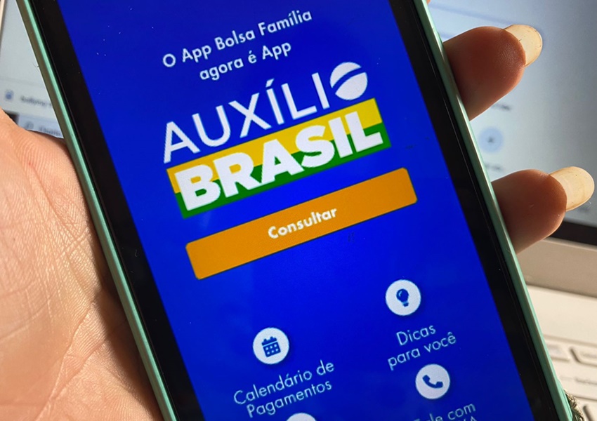 Auxílios Brasil e Gás pagam beneficiários com NIS final 7 nesta segunda-feira