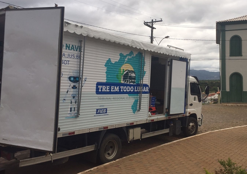 Comunicado importante: Caminhão do TRE está em Livramento para atendimento ao público