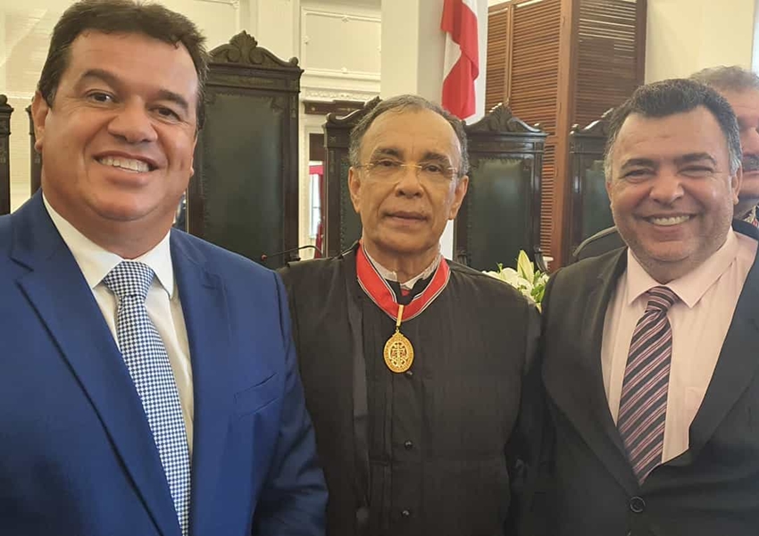 Deputado Marquinho Viana participa da posse do desembargador Lourival Trindade na presidência do TJBA