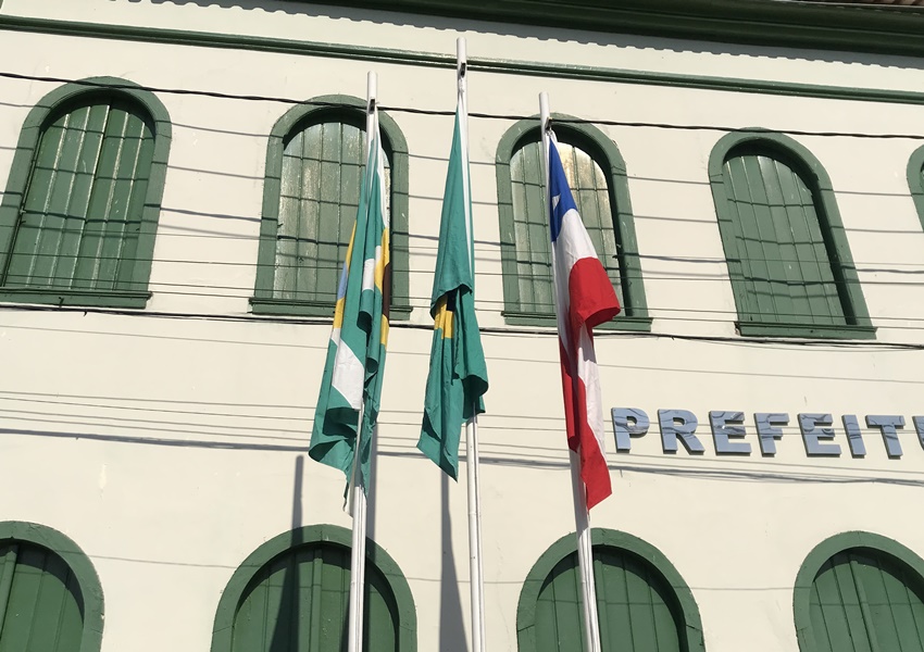 Prefeito e Vice de Livramento participam do hasteamento da bandeira em comemoração à Independência do Brasil