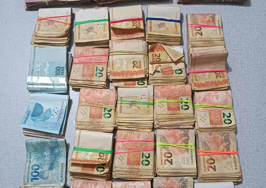 Polícia Militar captura fugitivo e apreende grande quantia em dinheiro em Macaúbas