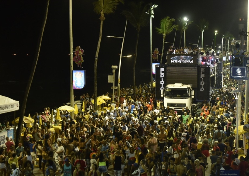 Governo e Prefeitura de Salvador decidem não decretar ponto facultativo no Carnaval