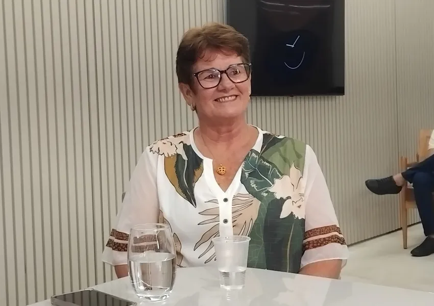 Prefeita Joanina Sampaio detalha ações para desenvolvimento social e cultural de Livramento