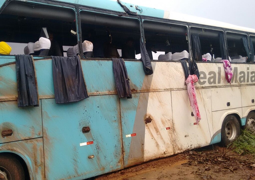 Sete pessoas morrem e 20 ficam feridas após ônibus  que saiu de Barreiras tombar na TO-040