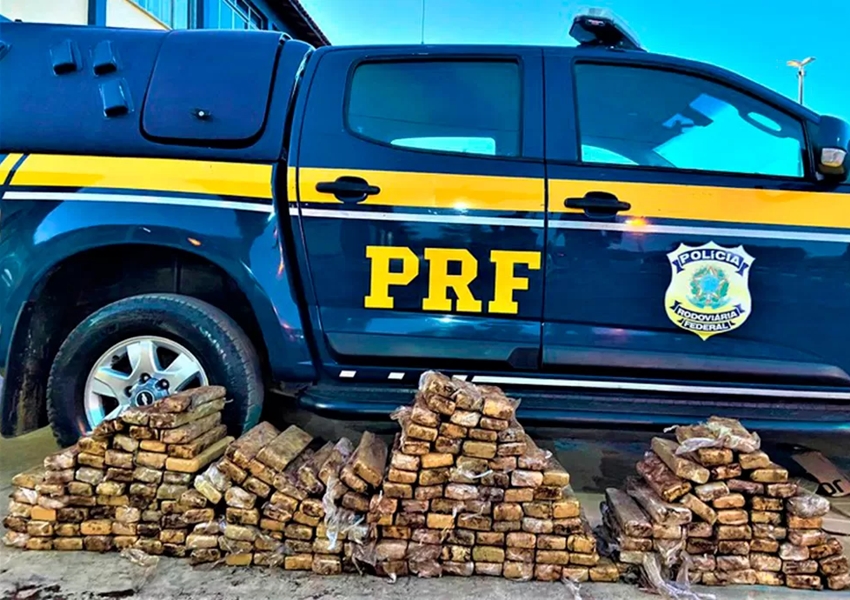 Em Lençóis , após abordagem a ônibus PRF encontra maconha escondida em caixas de isopor