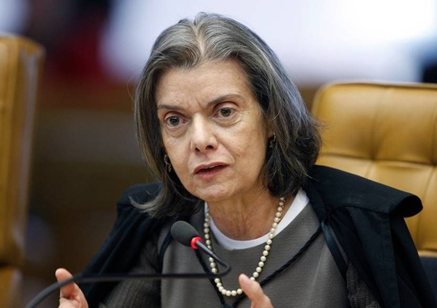 Cármen Lúcia arquiva pedido de investigação contra Moro feito por PT