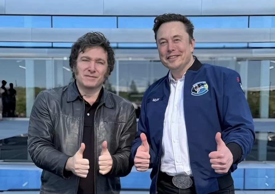 Presidente da Argentina se encontra com Elon Musk e oferece colaboração em conflito no Brasil