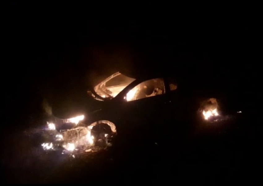 Corpo carbonizado é encontrado dentro de carro em chamas em Itambé