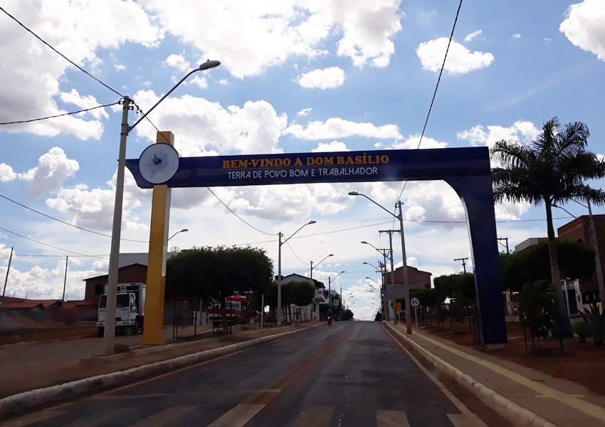 Residentes na área de saúde em Guanambi, Dom Basílio paralisam atividades por causa de redução no valor da bolsa-salário