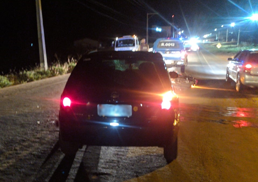 Acidente envolvendo carro e moto deixa homem ferido em Livramento