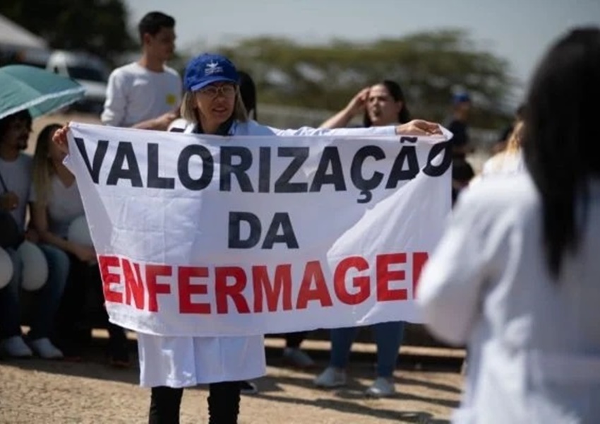 STF forma maioria para suspender piso salarial da enfermagem