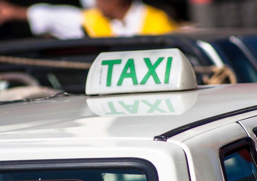 Auxílio para taxistas e caminhoneiros terá duas parcelas em agosto