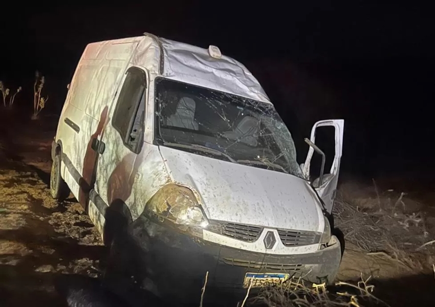 Grave acidente na BA-142  entre Tanhaçu e Ituaçu resulta na morte do condutor