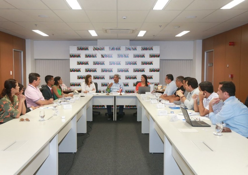 Governo discute estratégias para compra de alimentos da agricultura familiar
