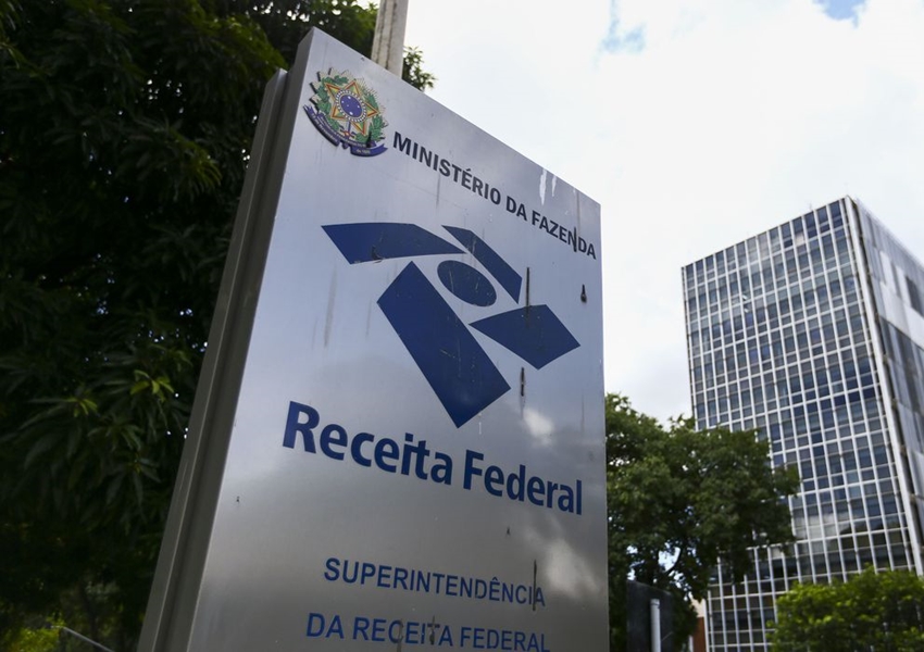 IRPF: Receita abre na segunda-feira (24) consulta a lote residual de restituições