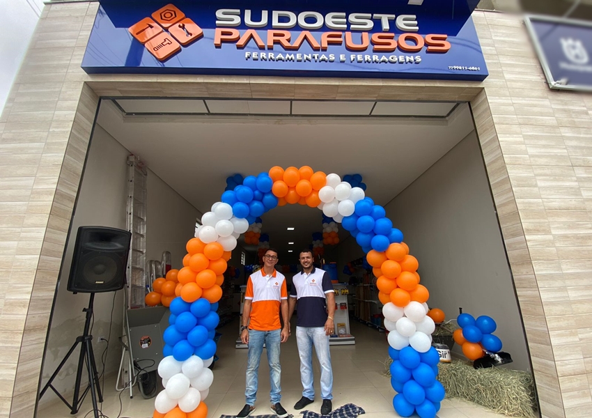 Loja Sudoeste Parafusos Ferramentas e Ferragens é inaugurada em Livramento