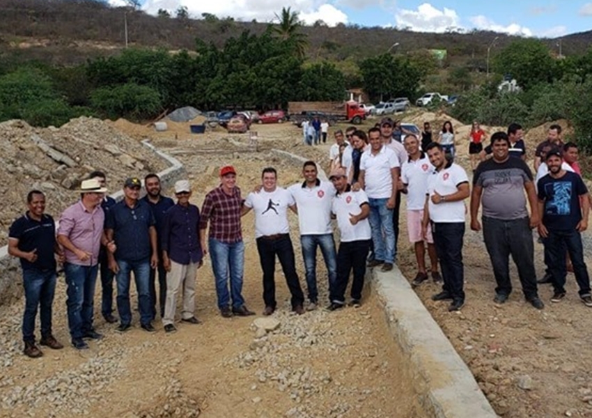 Deputado Marquinho Viana esteve com representantes políticos em Mirante 