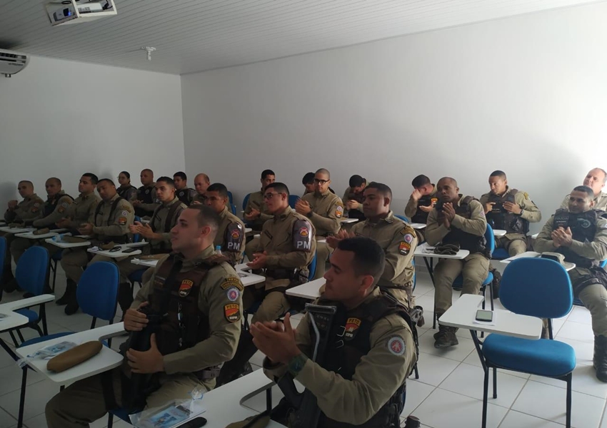 Livramento: 46ª CIPM recebeu a visita do Subtenente PM Ivan Paulo dos Santos Júnior, caveira do curso de operações especiais