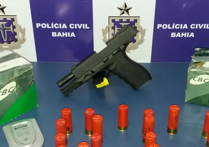 Casal é preso suspeito de tráfico de drogas em Vitória da Conquista
