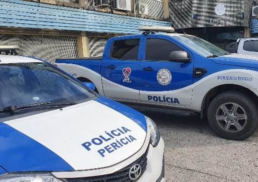 Homem é assassinado dentro de mercadinho em Feira de Santana