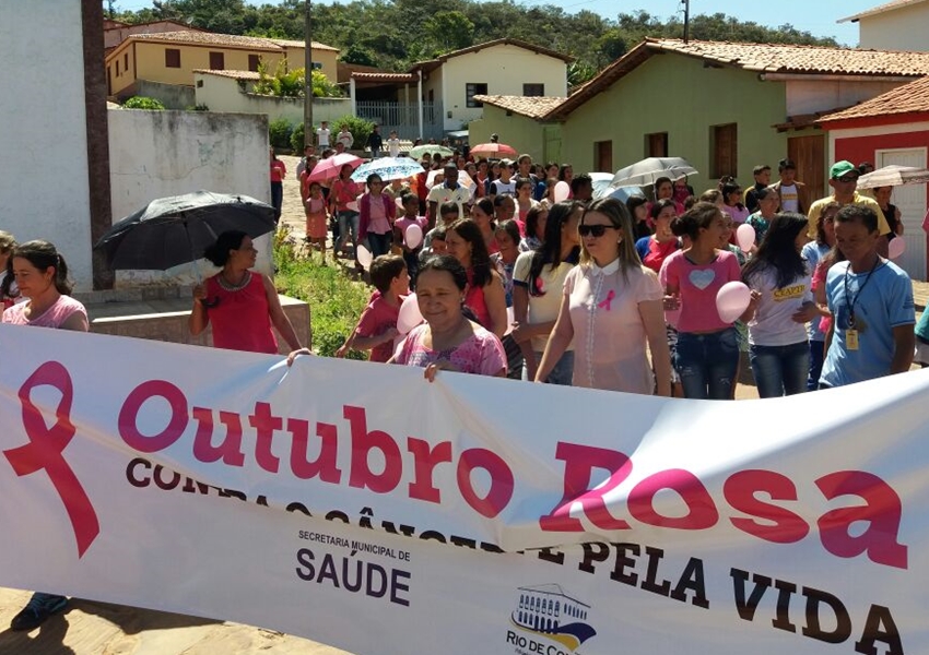 Outubro Rosa: Unidade de Saúde da Família de Mato Grosso em Rio De Contas realiza 1ª Caminhada contra o câncer pela VIDA
